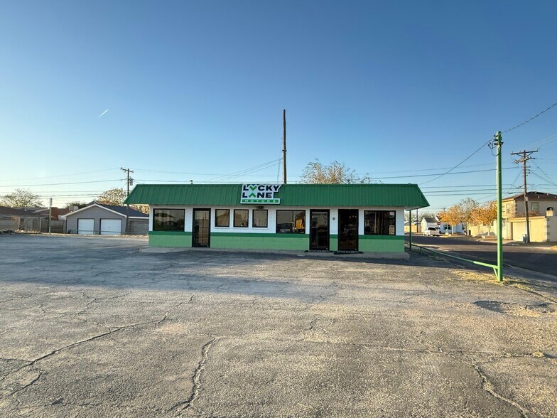 Primary Photo Of 2800 W Wall St, Midland Auto Dealership For Sale