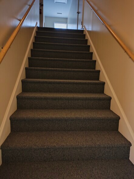 More Photos Of 516 Beaumont Rd, Fayetteville Medical For Lease