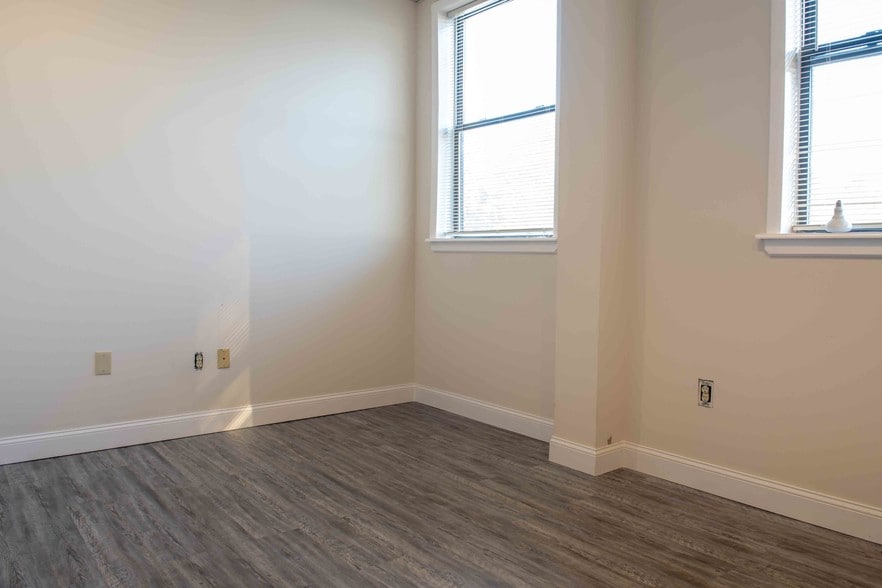 More Photos Of 801 Evans St, Cincinnati Loft Creative Space For Sale