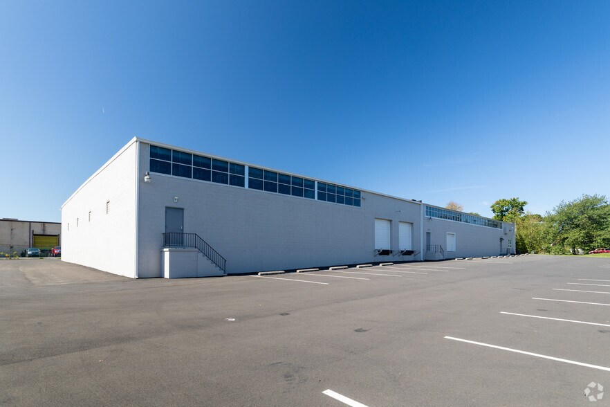 More Photos Of 440 Stump Rd, Montgomeryville Manufacturing For Lease
