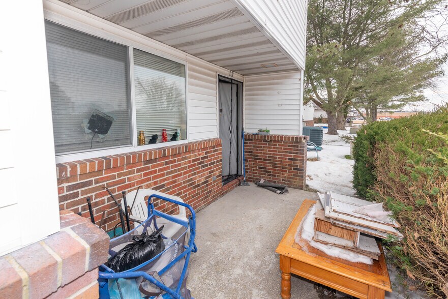 More Photos Of 303 Crusader Rd, Cambridge Multifamily For Sale