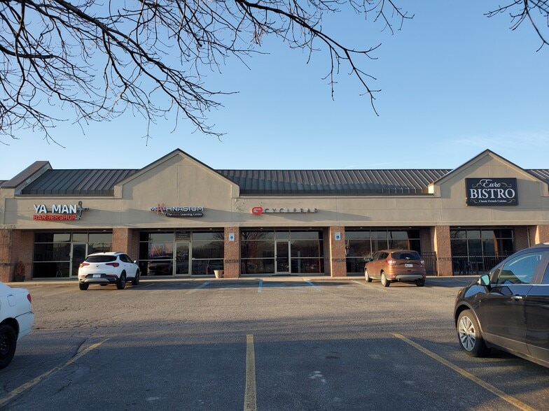 More Photos Of 6080 28th St SE, Grand Rapids Unknown For Lease