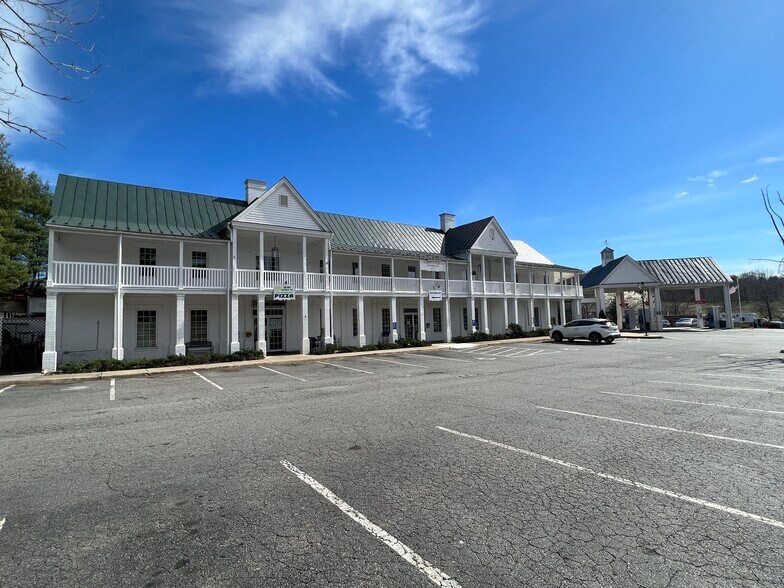 More Photos Of 4916 Plank Rd, North Garden Storefront For Lease