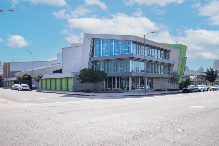 Primary Photo Of 960-1000 N Main St, Los Angeles Self Storage For Sale