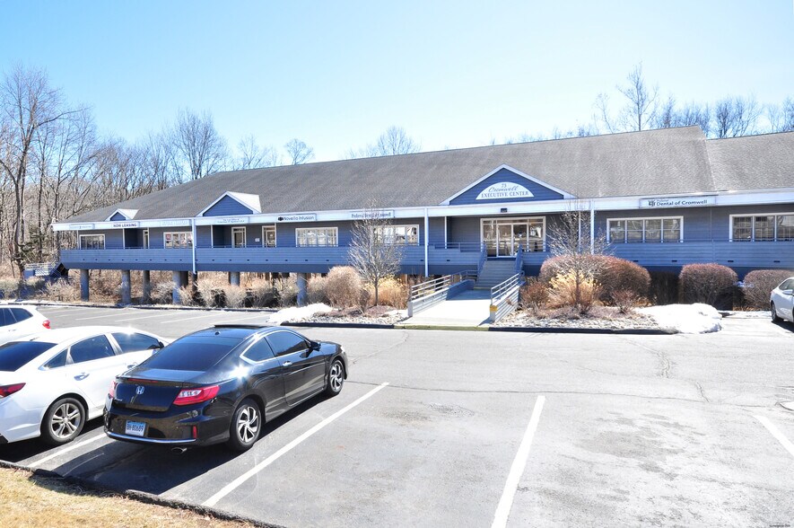 More Photos Of 75 Berlin Rd, Cromwell Medical For Sale