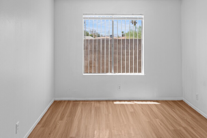 More Photos Of 3801 N 23rd Dr, Phoenix Apartments For Sale