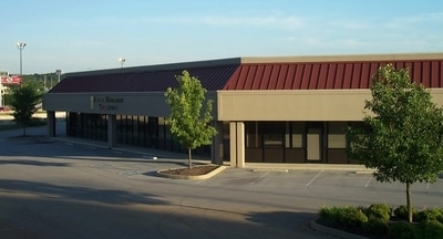 More Photos Of 5959 Shallowford Rd, Chattanooga Unknown For Lease