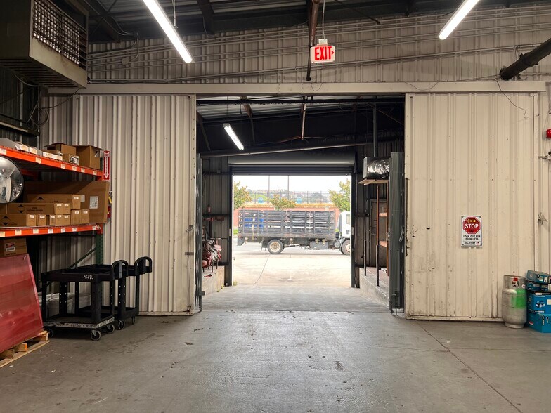 More Photos Of 1650 Evans Ave, San Francisco Manufacturing For Lease