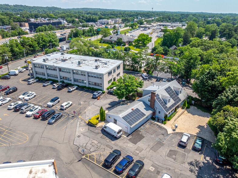 More Photos Of , Roslyn Heights Office For Sale