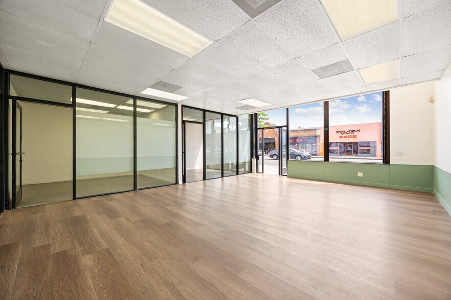 More Photos Of 129-141 E Valley Blvd, Alhambra General Retail For Lease