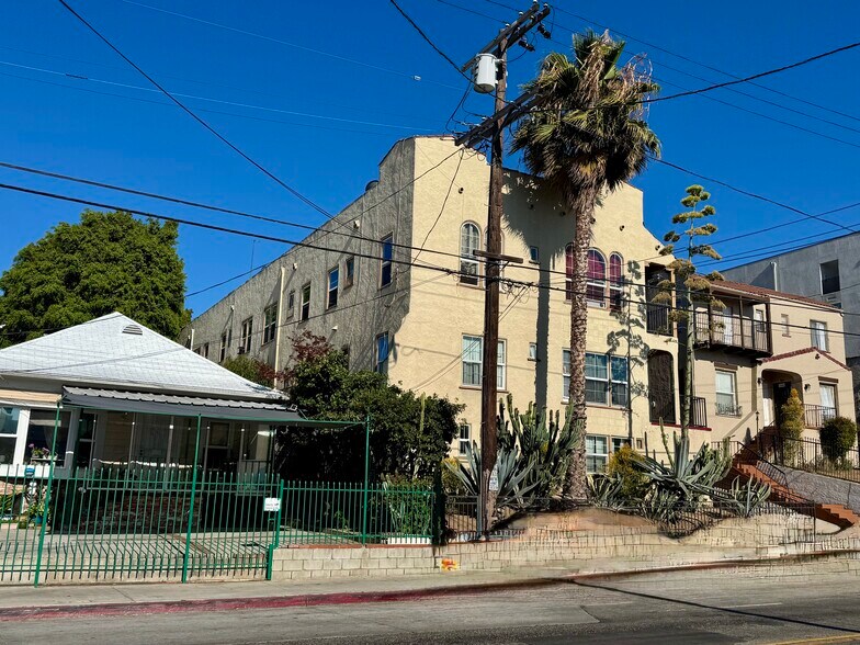 More Photos Of 1110 S Normandie Ave, Los Angeles Apartments For Sale