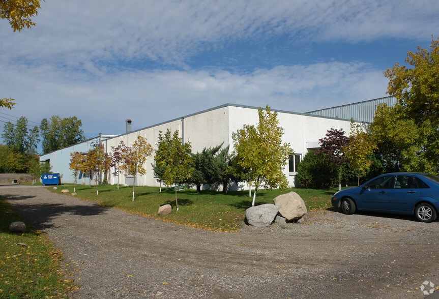 More Photos Of 6310-6330 Industrial Dr, Eden Prairie Manufacturing For Sale