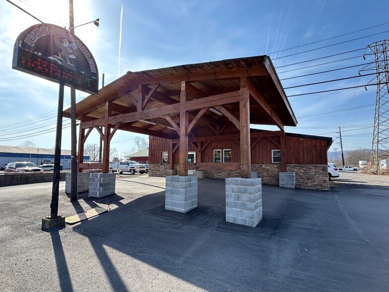 Primary Photo Of 125 Hogan Blvd, Mill Hall Freestanding For Sale