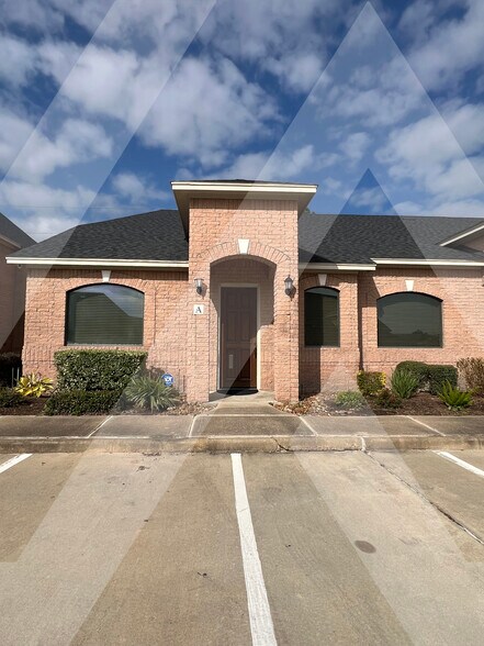 More Photos Of 1842 Snake River Rd, Katy Medical For Sale