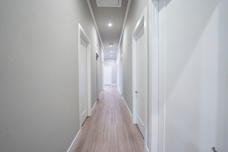 More Photos Of 1400 N Coit Rd, McKinney Unknown For Lease