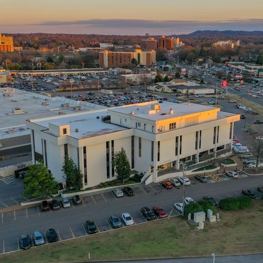 More Photos Of 28 White Bridge Pike, Nashville Medical For Lease