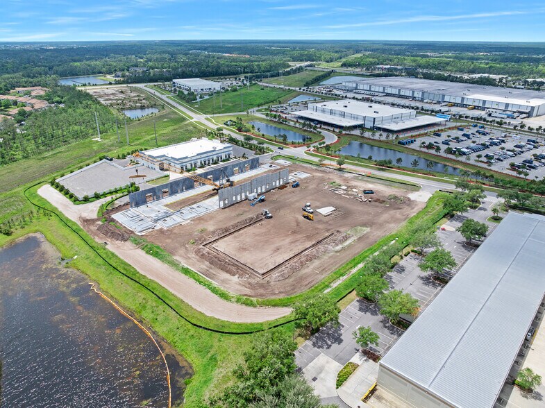 More Photos Of 2399 Mason Ave, Daytona Beach Industrial For Lease