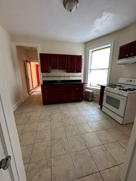 More Photos Of 596 Wyona St, Brooklyn Apartments For Sale