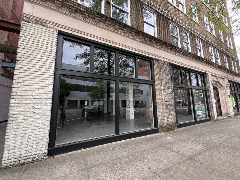 More Photos Of 417 Hay St, Fayetteville Office For Lease