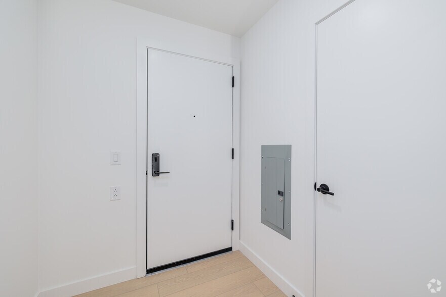 Photo of 1st Floor Ste J-110