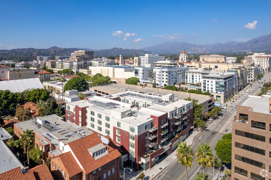 More Photos Of 119 S Los Robles Ave, Pasadena Apartments For Lease