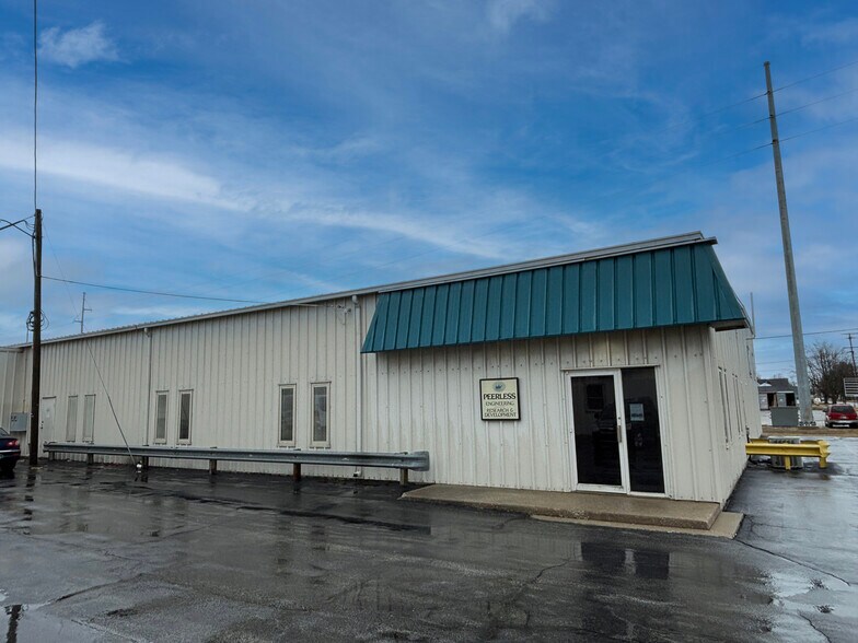 Primary Photo Of 1804 W 2nd St, Marion Manufacturing For Lease
