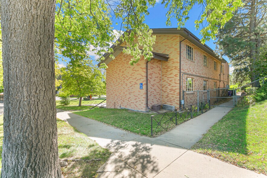 More Photos Of 3955-3995 N Irving St, Denver Religious Facility For Lease