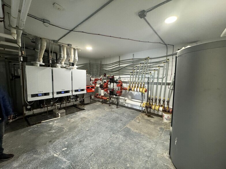 More Photos Of 931-935 E 179th St, Bronx Apartments For Sale