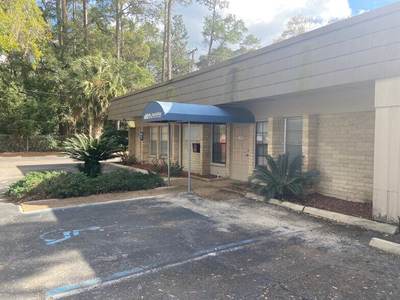 More Photos Of 1405 NW 13th St, Gainesville Office For Lease