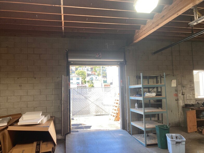 More Photos Of 615-619 San Pablo Ave, Albany Freestanding For Lease