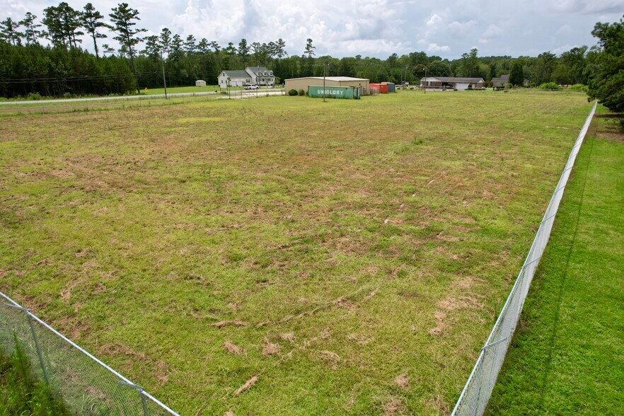 More Photos Of 7914 Browns Ferry Rd, Georgetown Light Distribution For Sale