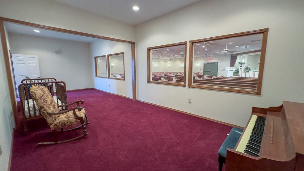 More Photos Of 907 N Oklahoma St, Tryon Religious Facility For Sale