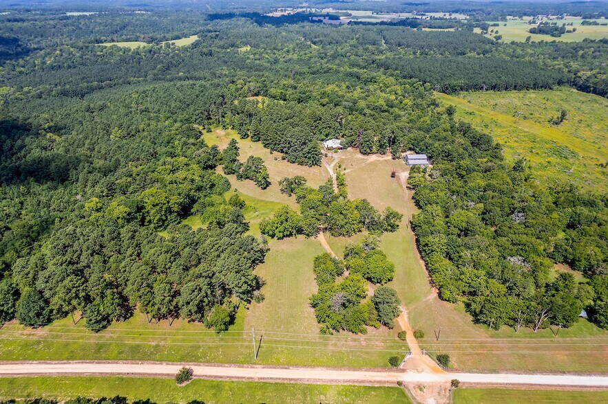 More Photos Of 980 County Road 1705, Jacksonville Lodge Meeting Hall For Sale