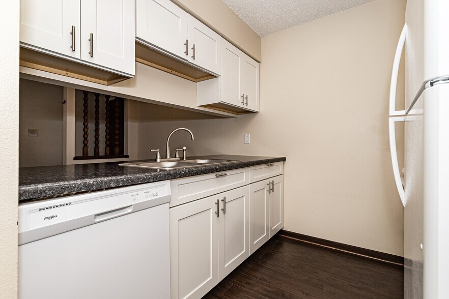 More Photos Of 3500 Grand Ave, Ames Apartments For Sale