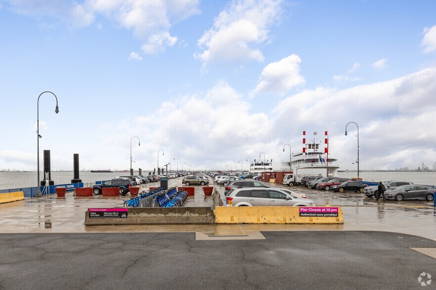 More Photos Of 140 58th St, Brooklyn Manufacturing For Lease
