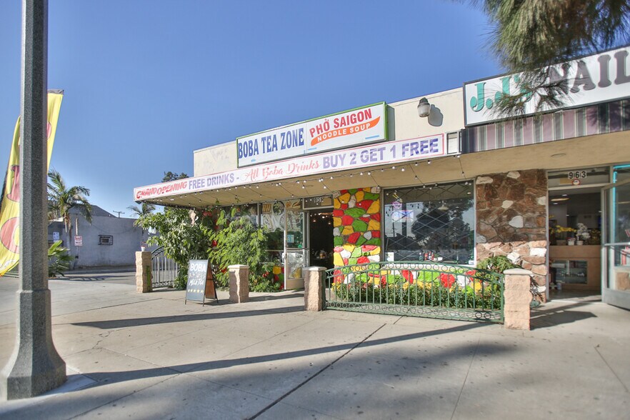 More Photos Of 963 E Mission Blvd, Pomona Freestanding For Sale