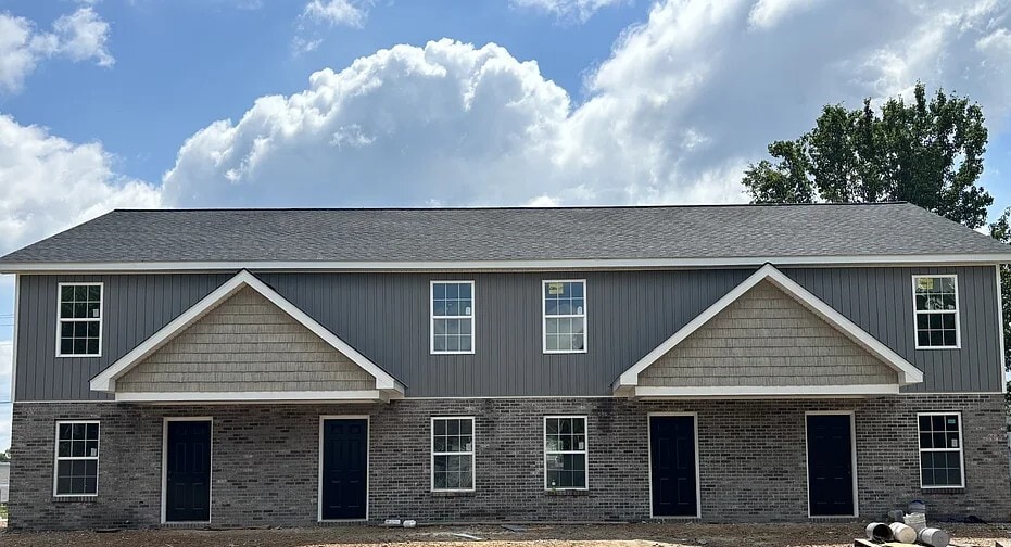 Primary Photo Of 220 Morningside Dr, Benton Apartments For Sale