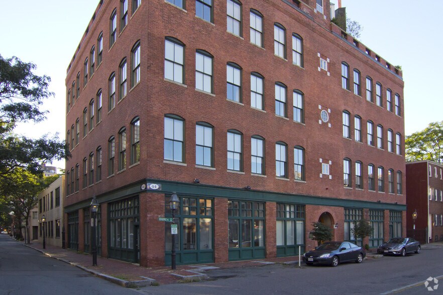 More Photos Of 6 Edgerly Pl, Boston Office For Sale