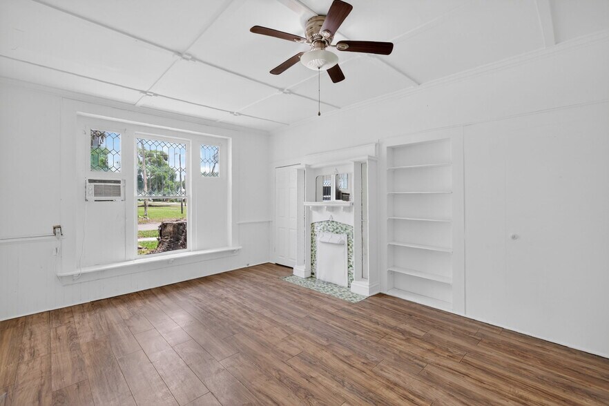 More Photos Of 527 E Lemon Ave, Eustis Apartments For Sale