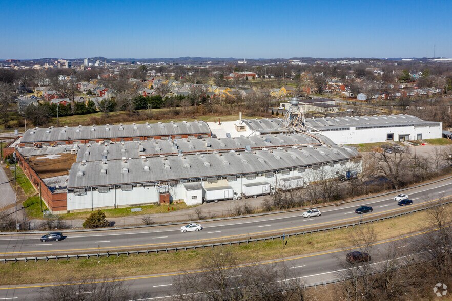 More Photos Of 515 Foster St, Nashville Distribution For Sale