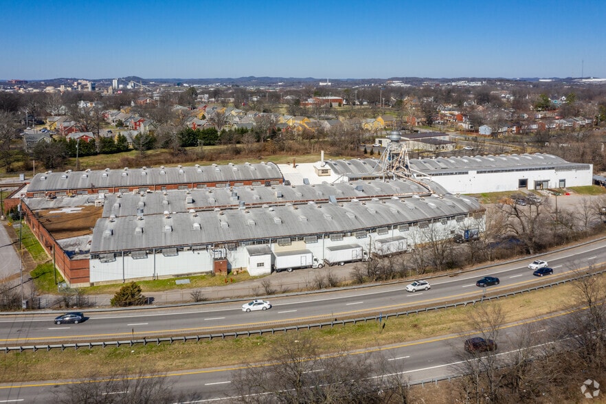 More Photos Of 515 Foster St, Nashville Distribution For Lease