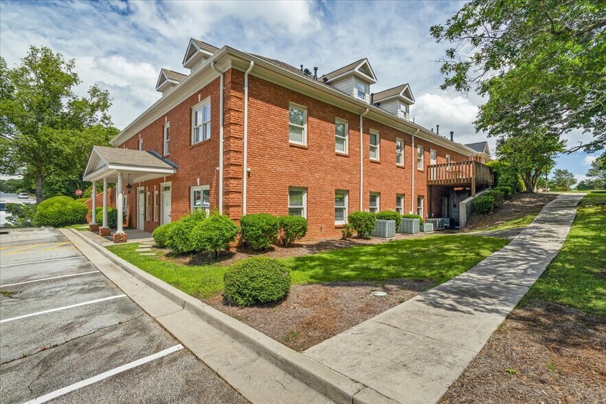 More Photos Of 889 Commerce Dr Sw, Conyers Loft Creative Space For Sale