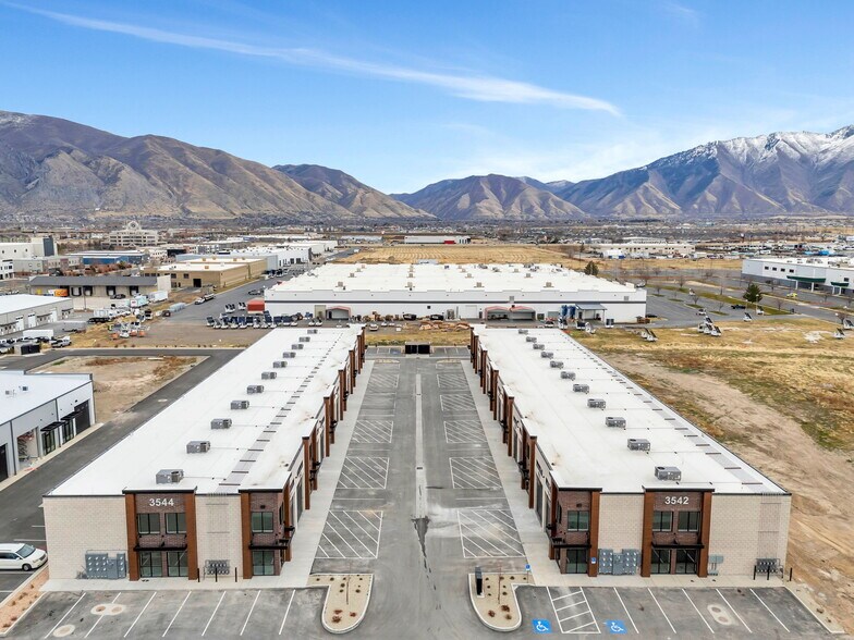 More Photos Of 3542 N Main St, Spanish Fork Warehouse For Lease