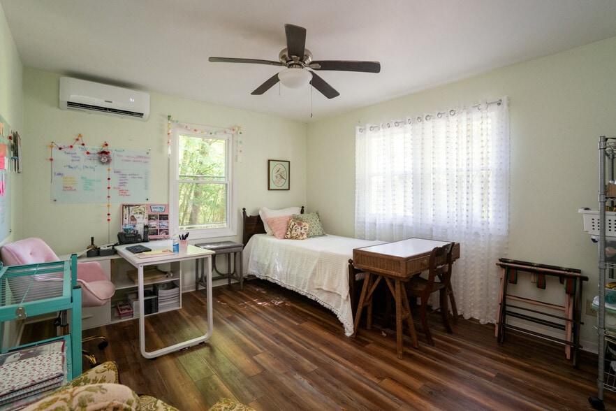 More Photos Of 38 Camp Ultima Blvd, Franklin Hospitality For Sale