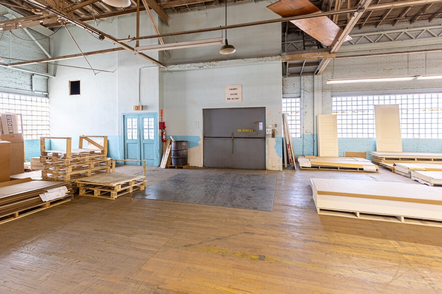 More Photos Of 4925 Harrison St, Pittsburgh Warehouse For Sale