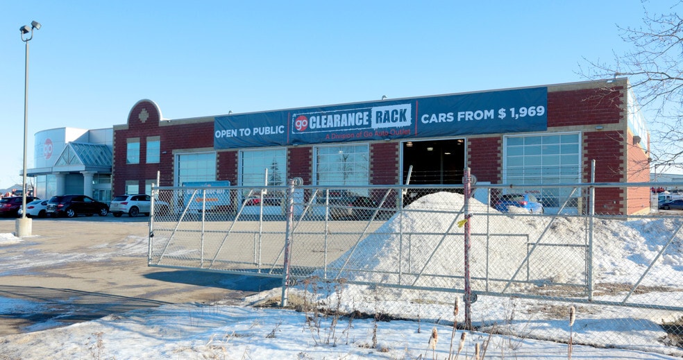 More Photos Of 6613 Sparrow Dr, Leduc Flex For Sale