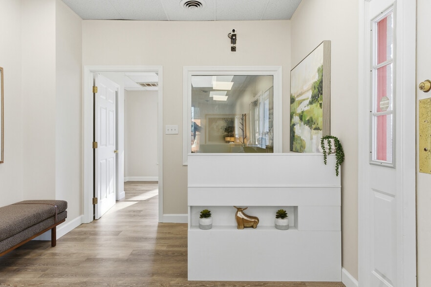 More Photos Of 101 E Main St, Hedgesville Bank For Sale