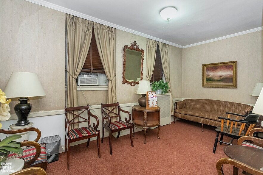 More Photos Of 5 E 84th St, New York Office For Sale