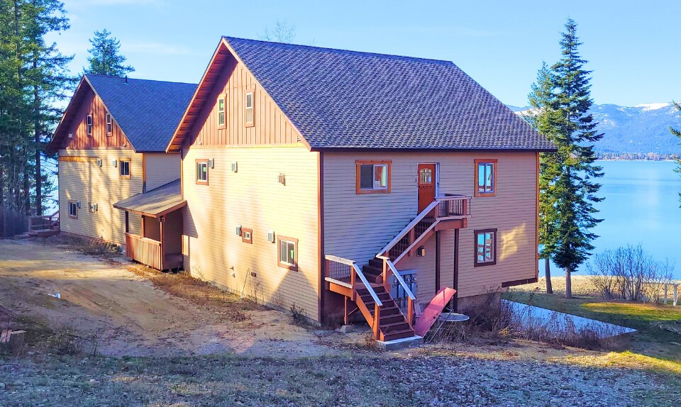More Photos Of 45 Waterside ln, Sagle Apartments For Sale