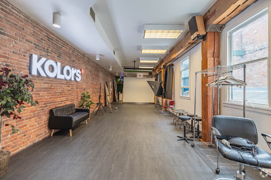 More Photos Of 313 1st Ave S, Seattle Office For Lease